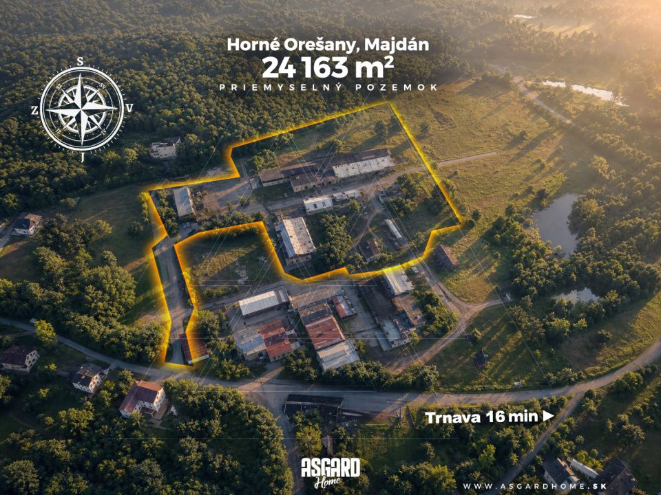 Veľký stavebný priemyselný pozemok v doline pod Karpatami s prístupom od hlavnej cesty